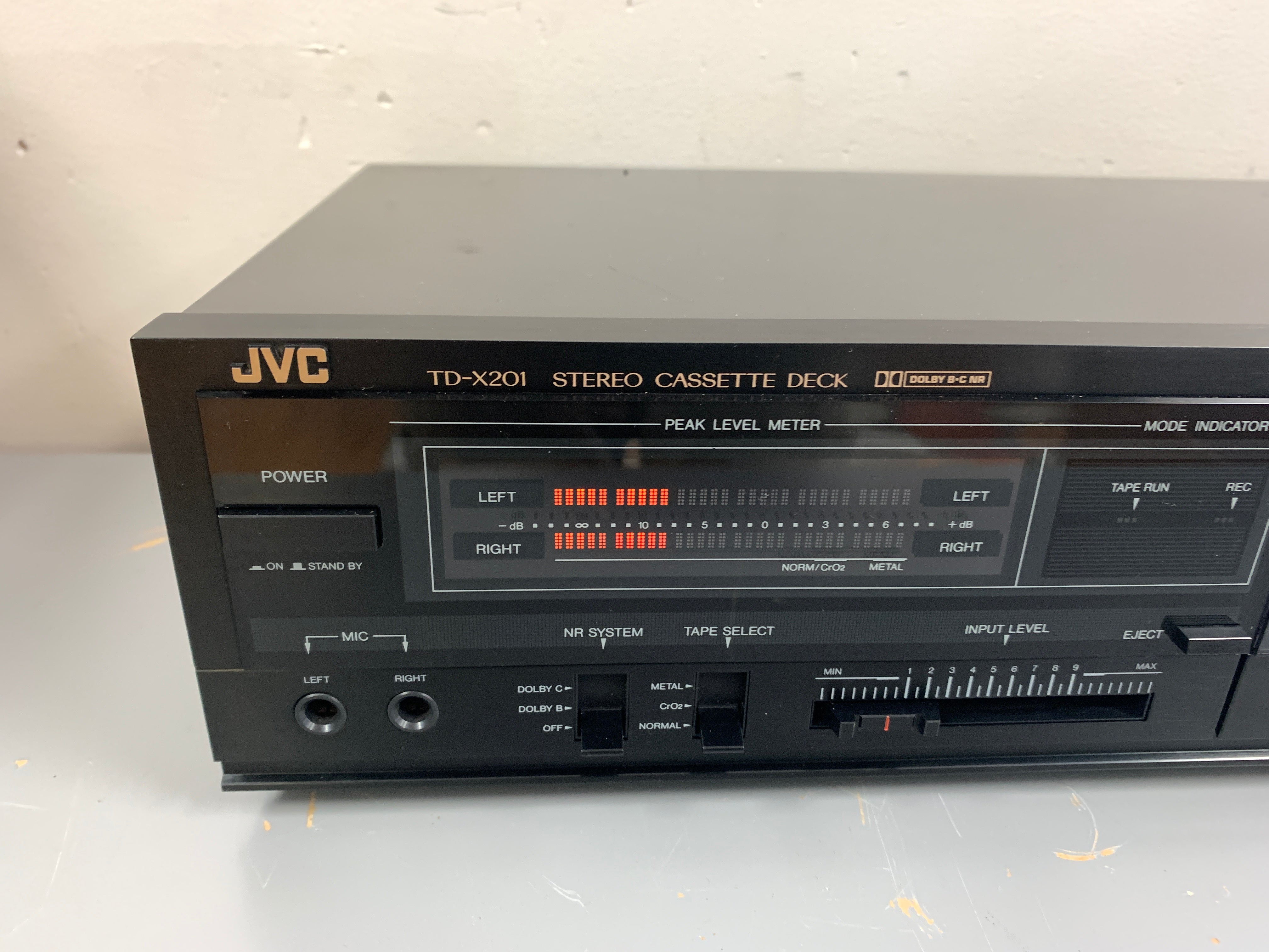 ミュージック・デパート JVC TD-X201 Single Cassette Deck – The Turntable Store