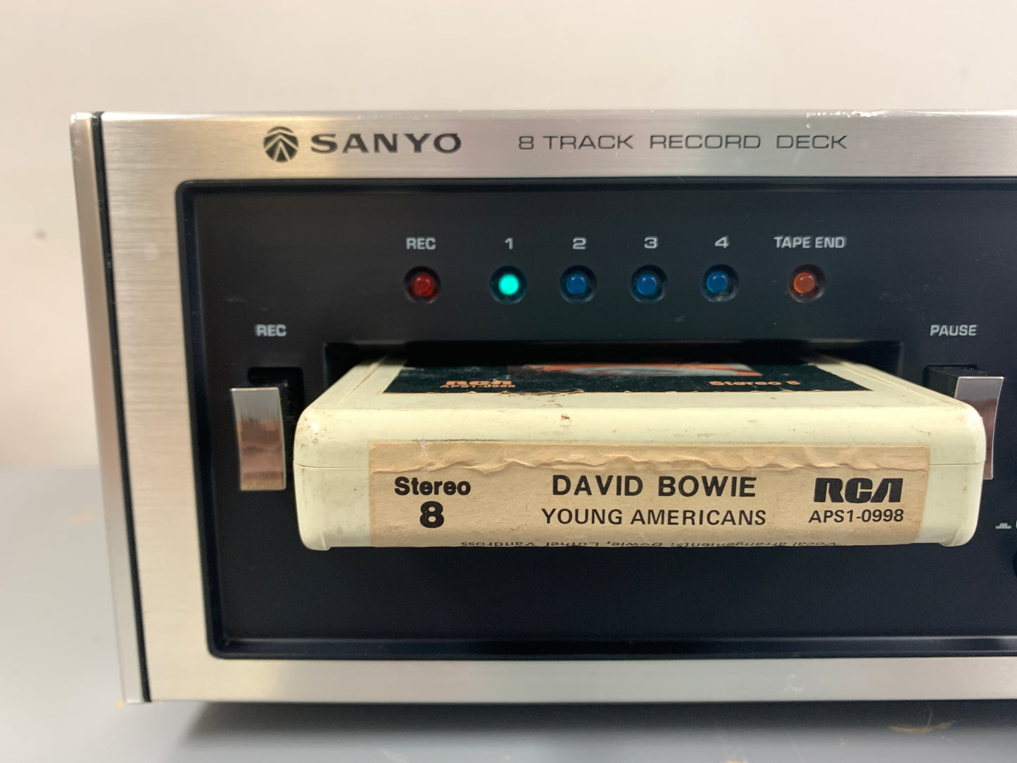 Sanyo RD-8020 Eight Track Player and Recorder * Right VU Meter is not working