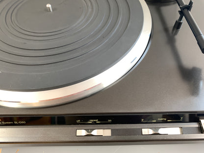Technics SL-D93 Fully Automatic Turntable
