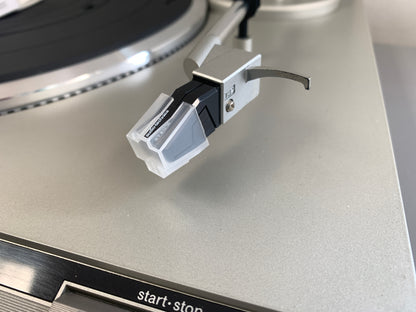 Technics SL-Q300 Turntable with NEW AT81CP Cartridge