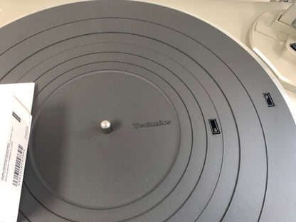 Technics SL-Q300 Turntable with NEW AT81CP Cartridge