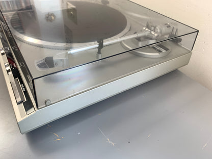 Technics SL-Q300 Turntable with NEW AT81CP Cartridge