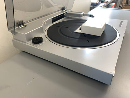 Sony PS-LX500 Direct Drive Turntable * Linear Tracking * NEW AT81CP Cartridge