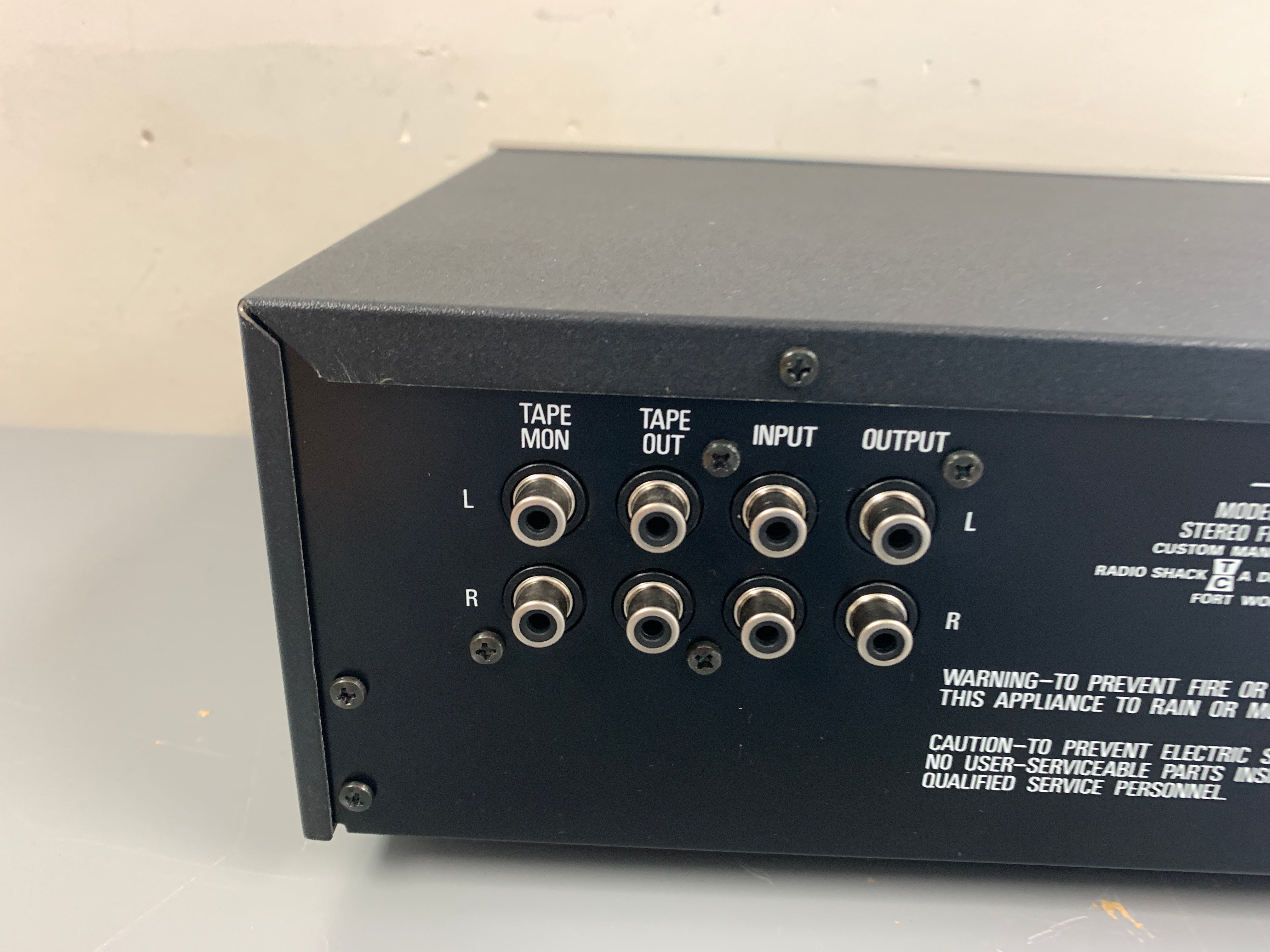 Realistic 31-2000 Graphic Equalizer – The Turntable Store