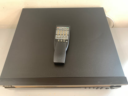 Yamaha CDC-585 Natural Sound Compact Disc Changer With Remote