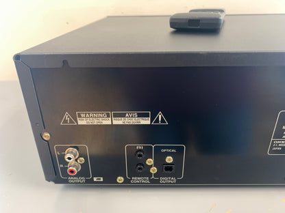 Onkyo DX-C370 Compact Disc Changer * 6 Discs * Remote Control