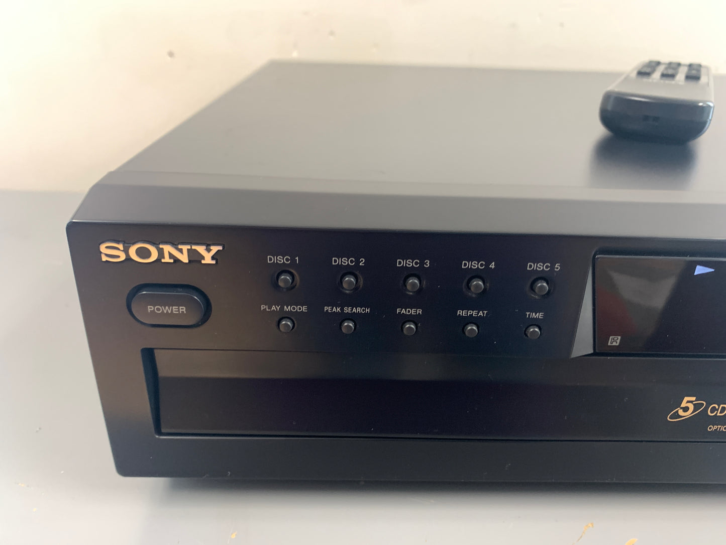 Sony CDP-CE375 Cd Carousel * 5 Discs * Remote Control