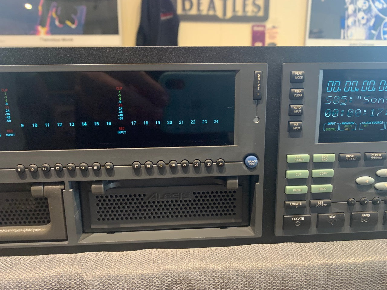 Alesis ADAT HD24 * Manual * 3ea Wired Remotes * Hard Disk – The