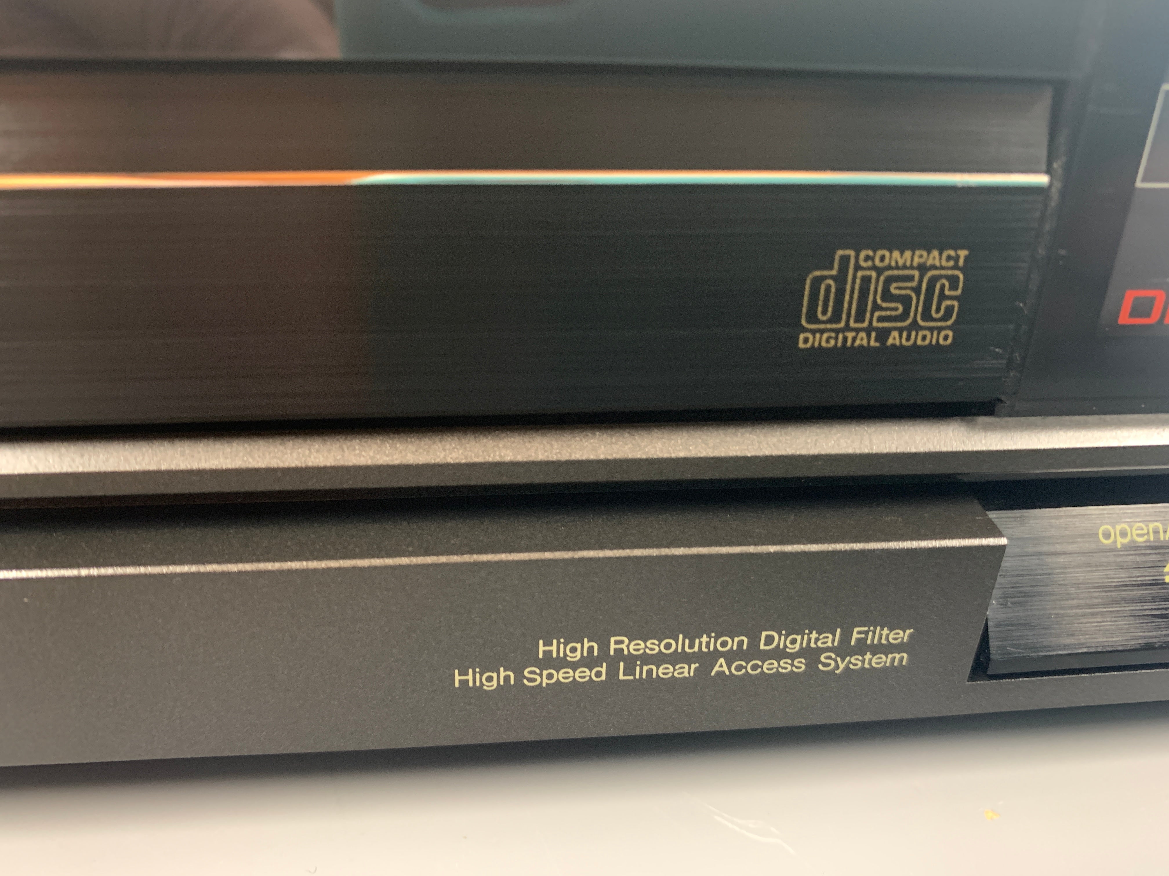 Technics SL-P220 Single Compact Disc Player – The Turntable Store