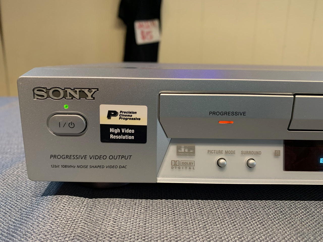 Sony CD DVD Player DVP-NS715P
