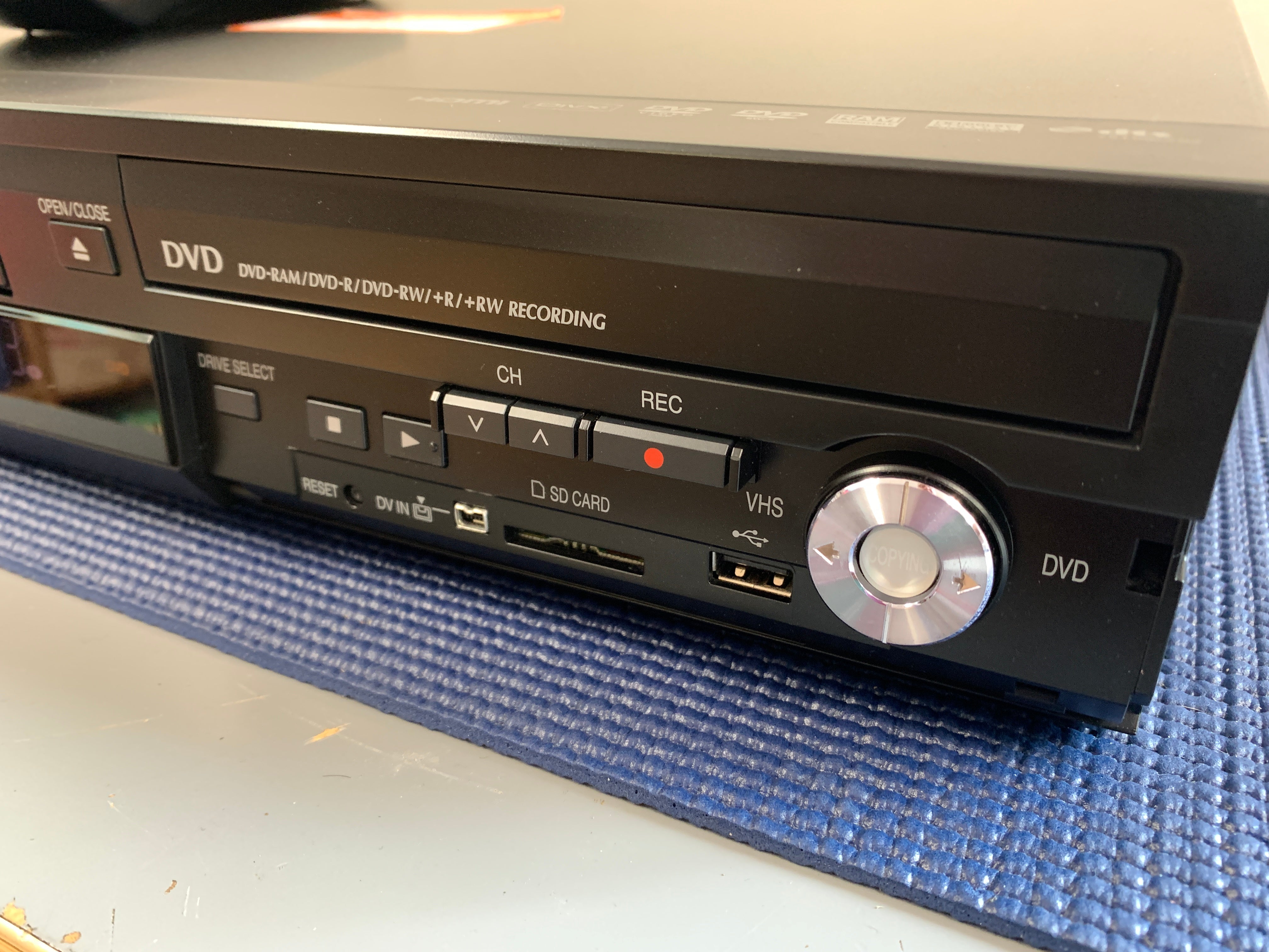 Panasonic DRM-EZ48V VHS/DVD Recorder * Remote Control – The