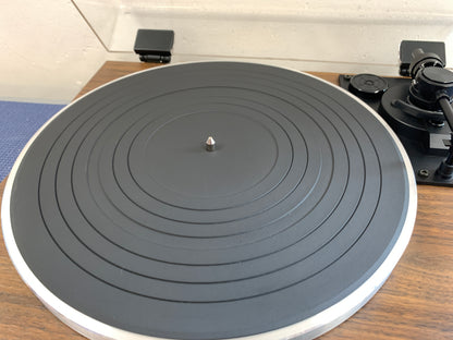 Realistic LAB290 Belt Drive Turntable