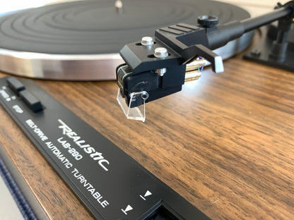 Realistic LAB290 Belt Drive Turntable