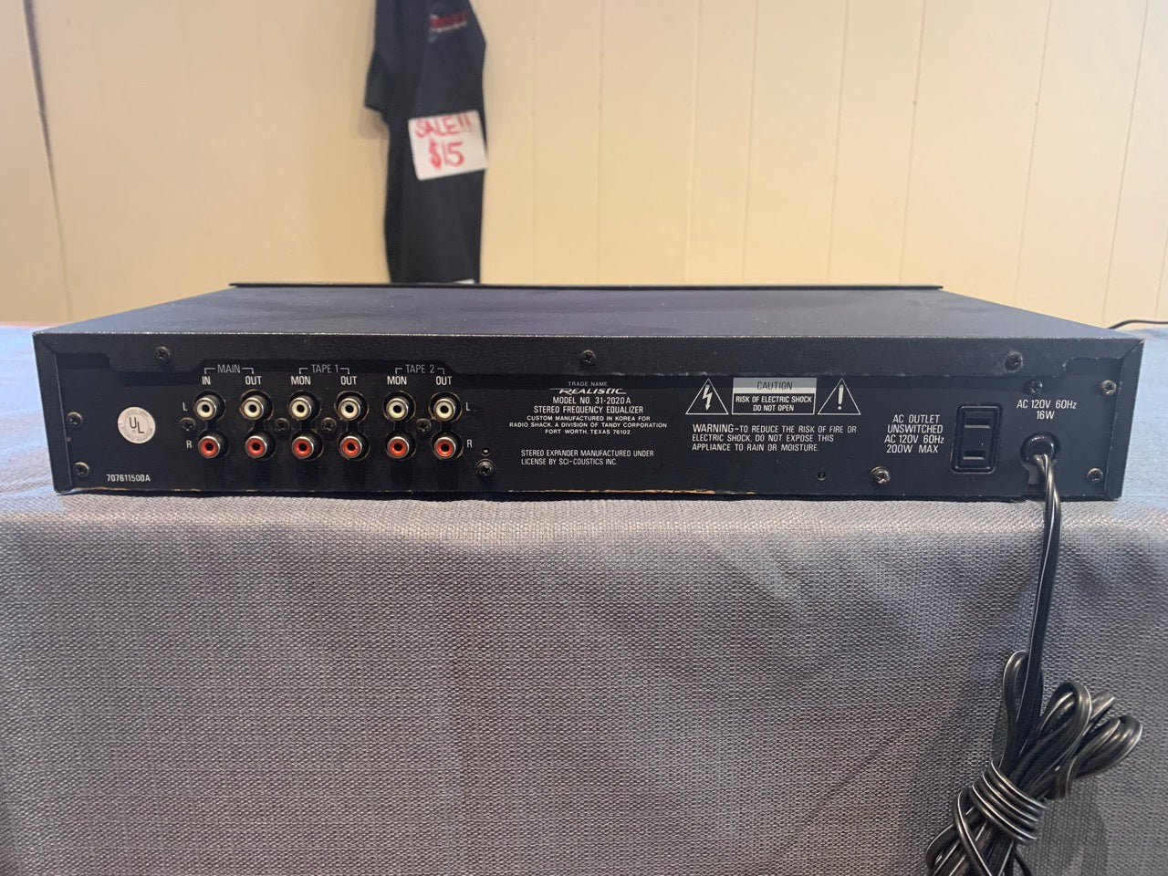 Realistic 31-2020a Graphic Equalizer with Spectrum Analyzer