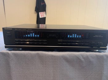 Technics SH-GE70 Graphic Equalizer with Spectrum Analyzer