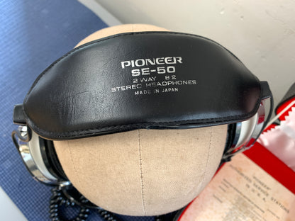 Pioneer SE-50 Stereo headphones * Original Case