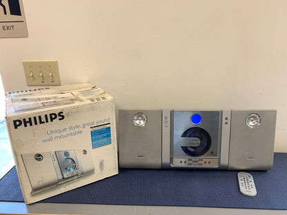 Philips MC-235 Micro System - CD Radio and AUX - Speakers - Remote - Box