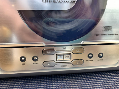 Philips MC-235 Micro System - CD Radio and AUX - Speakers - Remote - Box