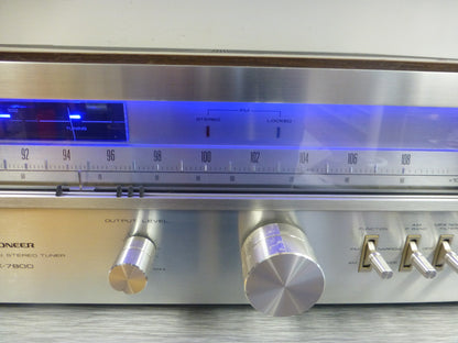 Pioneer TX-7800  AM/FM Stereo Tuner (1979-81)