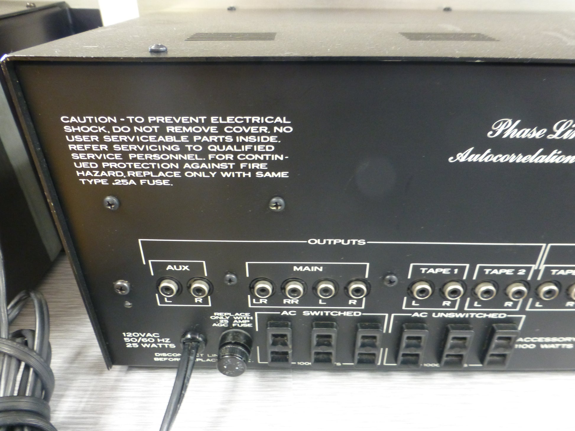 AMPLIFICATEUR HIFI SONY TA-AX44 A Reviser Vintage Made In Japan EUR 40 AMPLIFICATEUR HIFI SONY TA-AX44 A Reviser Vintage Made In Japan EUR 40