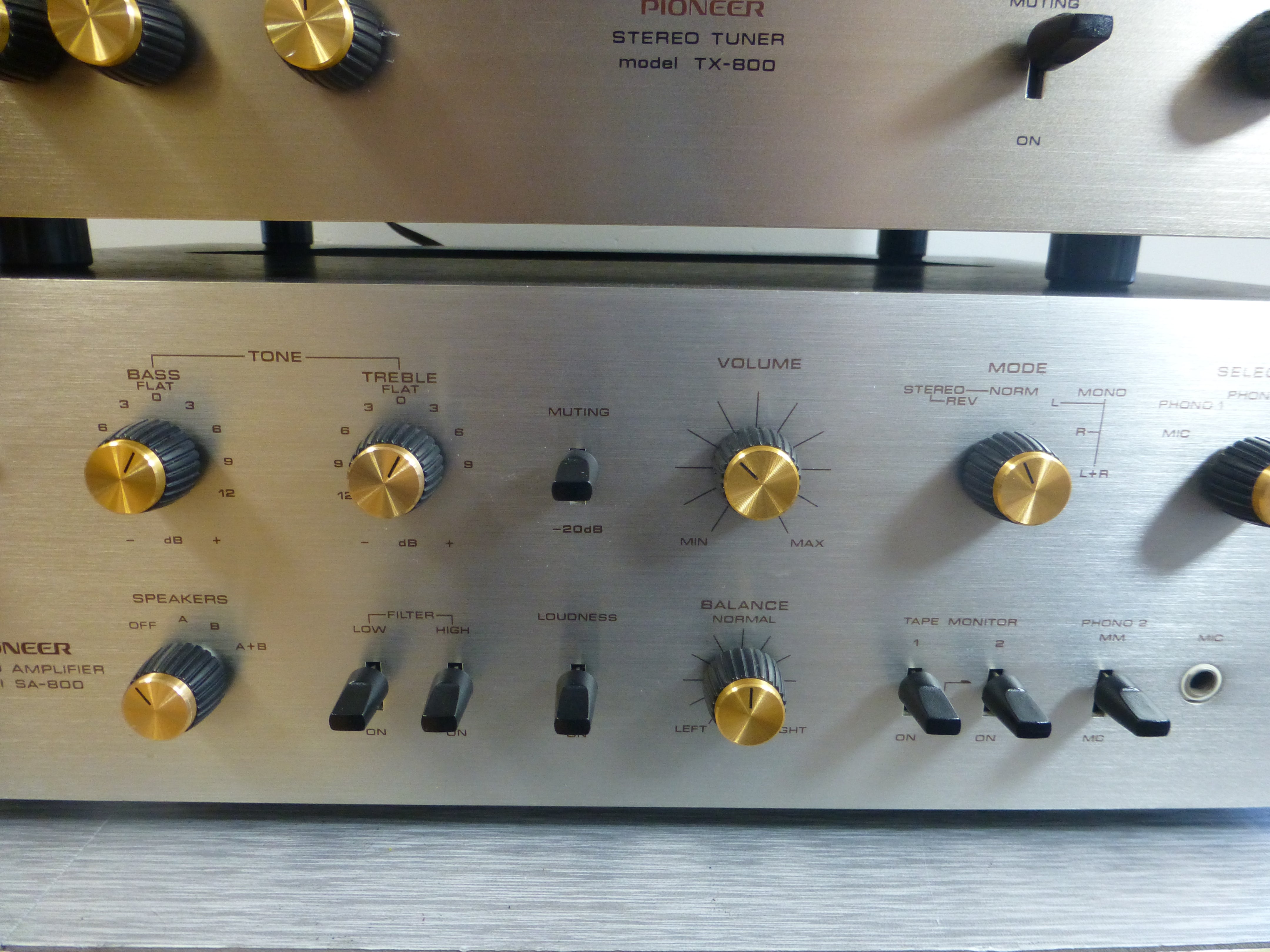 Pioneer SA-800 Integrated Amplifier * TX 800 Tuner – The Turntable