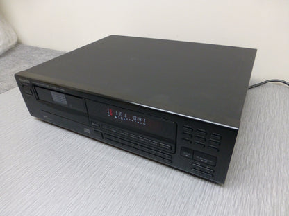 Kenwood DP-M993  Multiple Compact Disc Player (1993) * 6 Disc Cartridge
