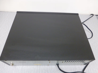 Onkyo DX-C600  Compact Disc Changer * 6 Disc Cartridge * 2 Cartridges