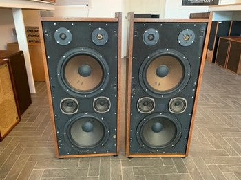 Olson SP-800 Speakers