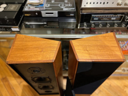 McIntosh SL4 Floor Standing Speakers