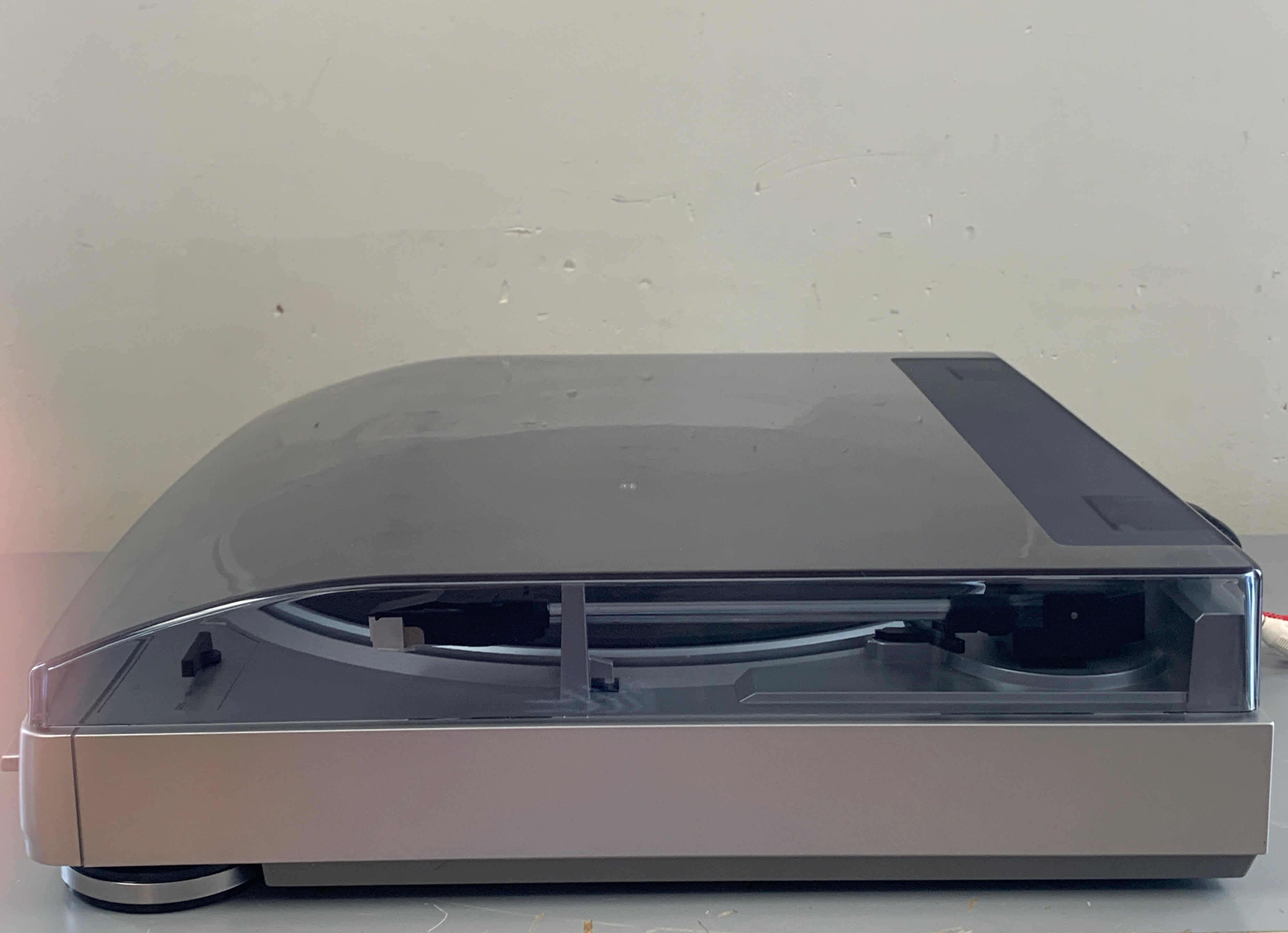 aiwa PX-E860 20枚レコード付き Aiwa PX-E860 Belt Drive Turntable – The Turntable Store