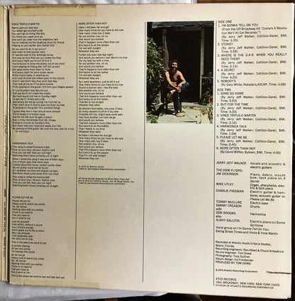 Jerry Jeff Walker : Bein' Free (LP, Album, MO )