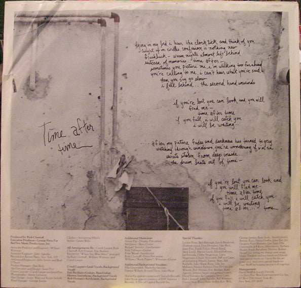 Cyndi Lauper : She's So Unusual (LP, Album, Pit)