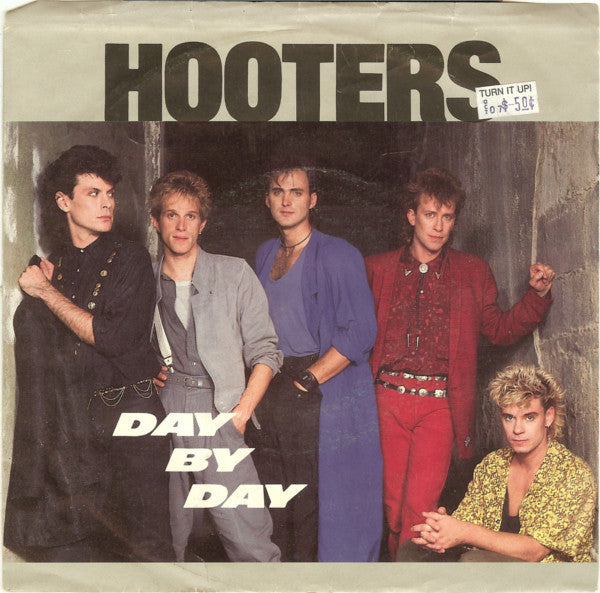 The Hooters : Day By Day (7", Single, Styrene, Pit)