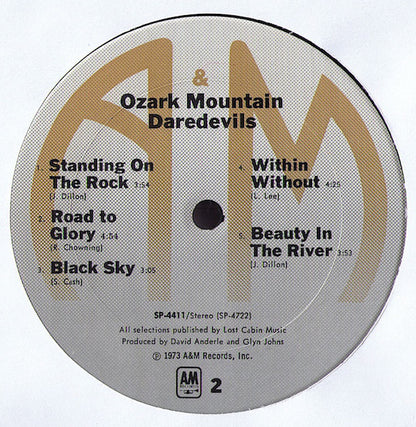 The Ozark Mountain Daredevils : The Ozark Mountain Daredevils (LP, Album, Ter)
